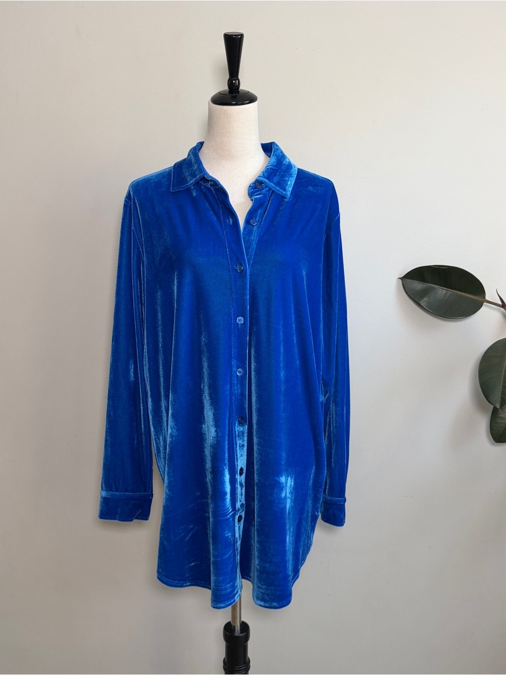 Soft Surroundings Boyfriend Blue Velvet Tunic Shirt - Picture 5 of 10